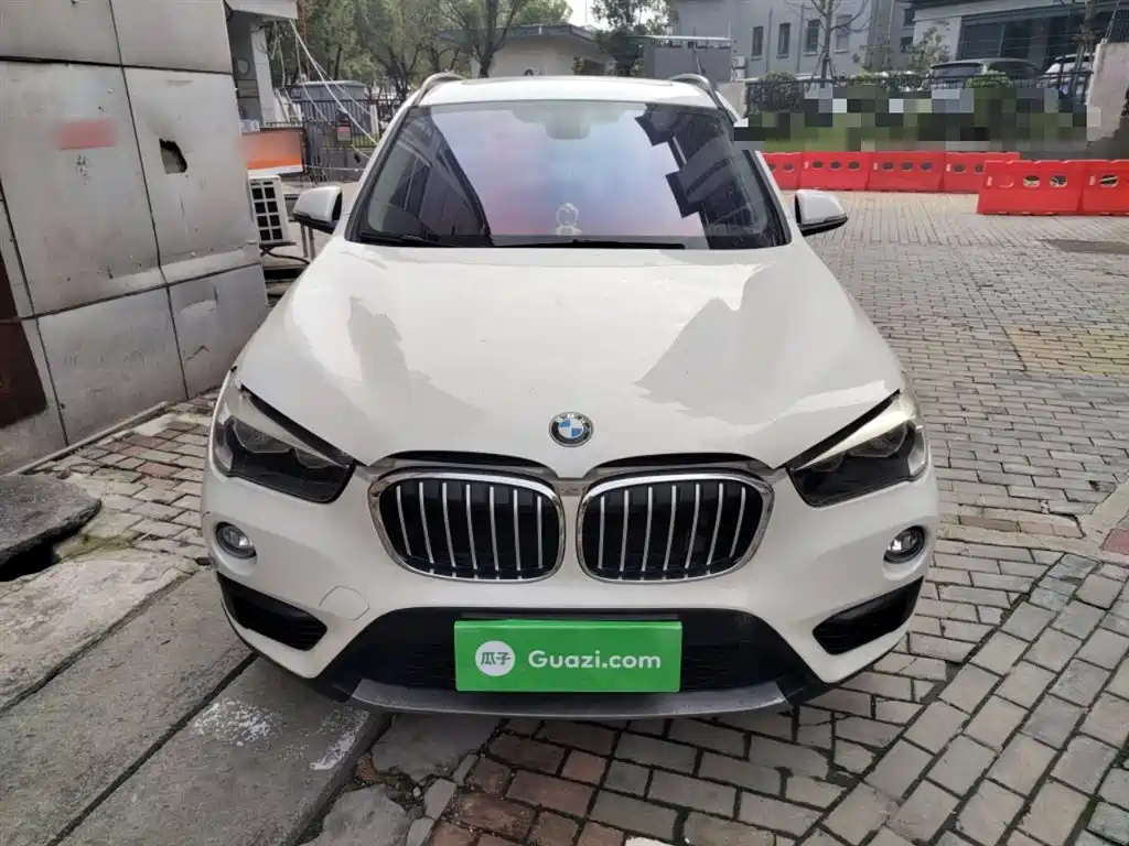 BMW X1 2016 sDrive18Li Fashion Model фото 24