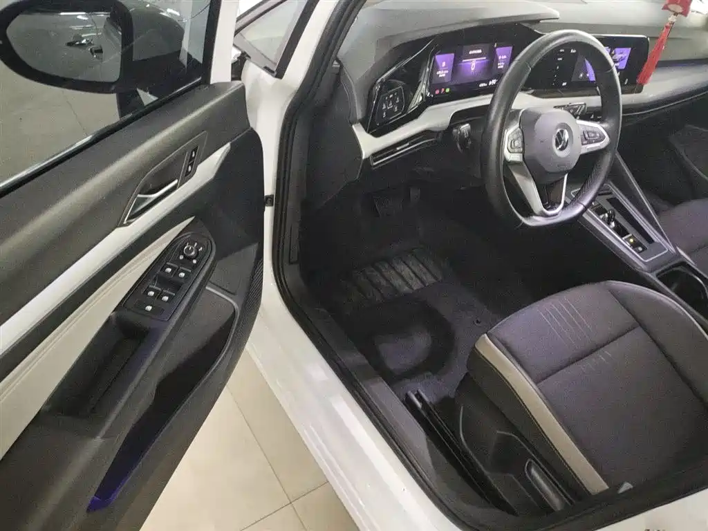 Volkswagen Golf 2021 280TSI DSG Pro фото 12