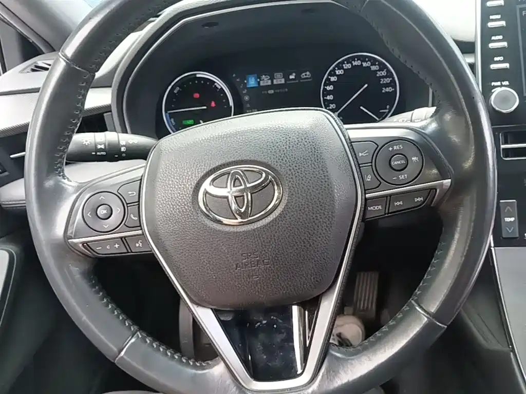 Toyota Avalon 2019 Hybrid 2.5L Luxury Edition China VI фото 11