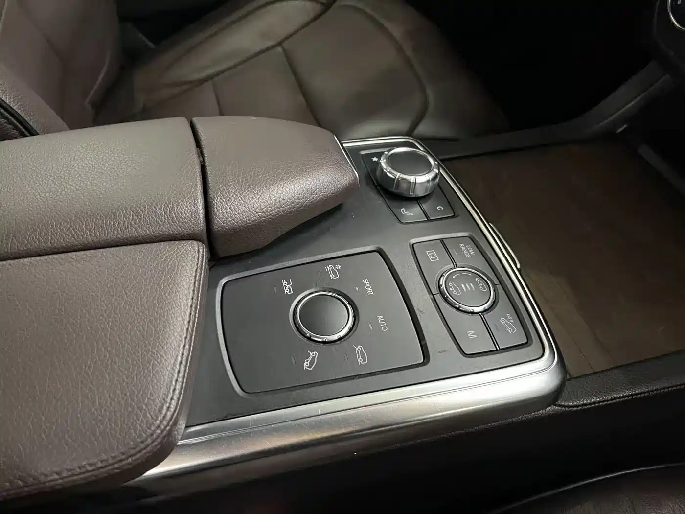 Mercedes-Benz GL-Class 2013 GL 500 4MATIC фото 18