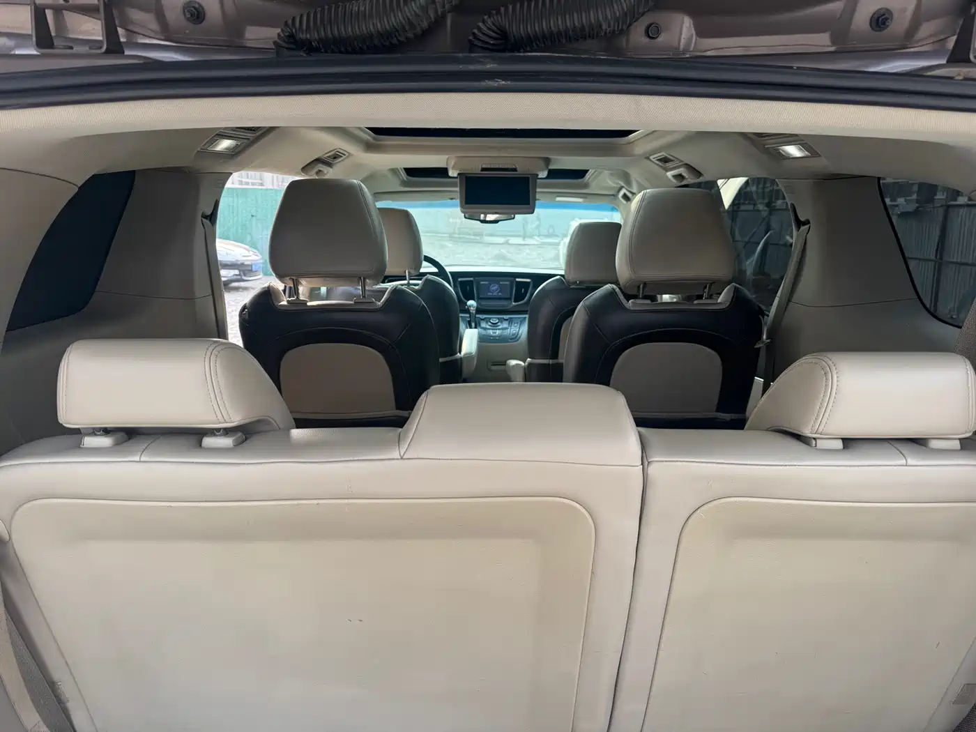 Buick GL8 2013 3.0L XT Luxury Business Flagship Edition фото 8