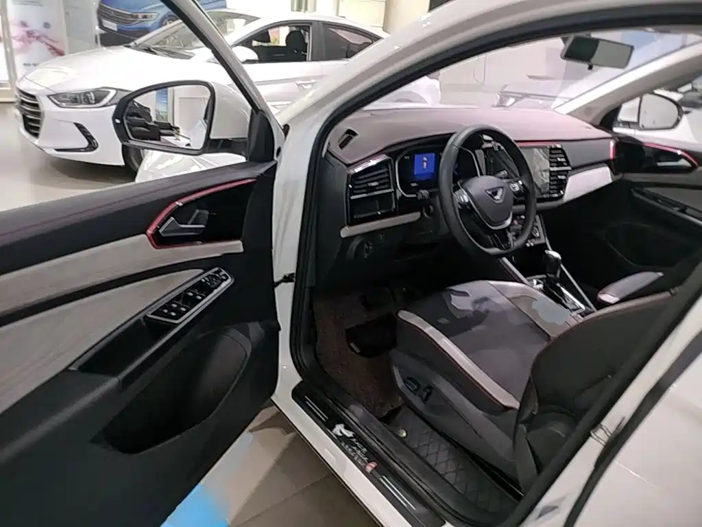 Фото 16 - Jetta VS7