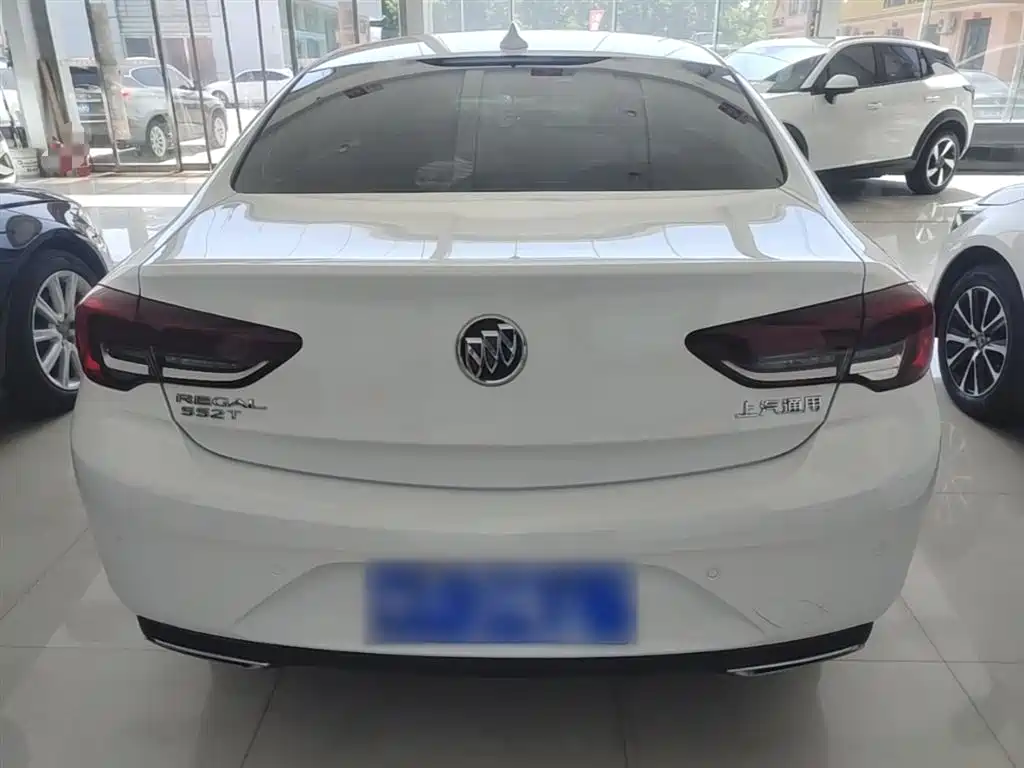 BUICK REGAL