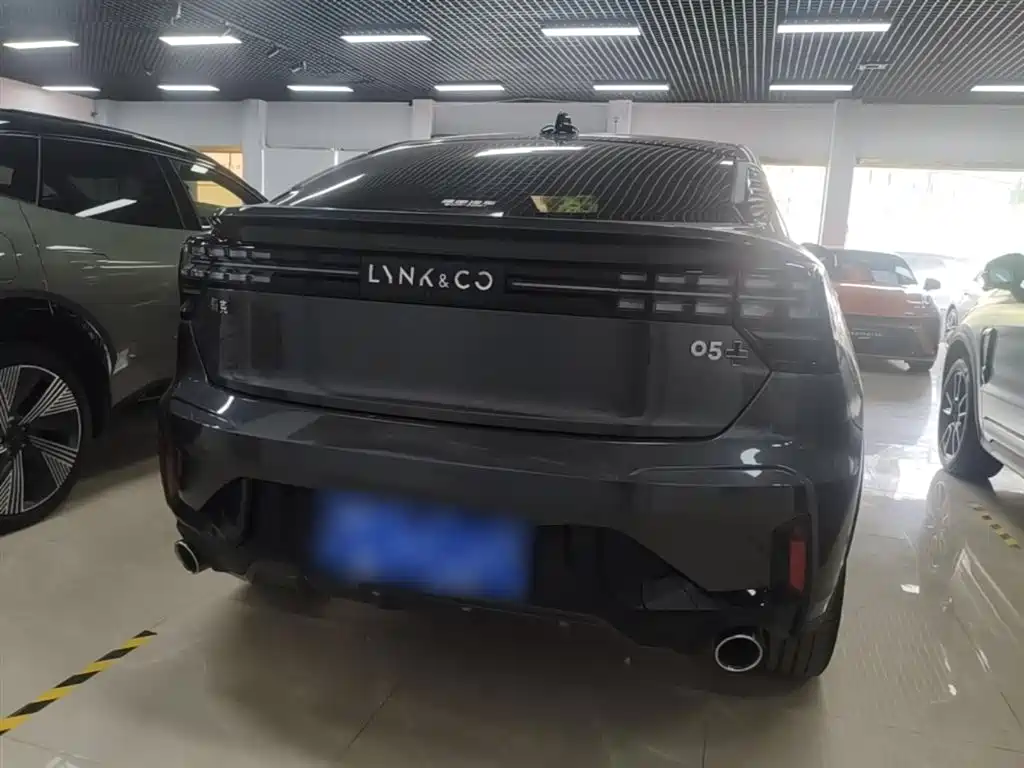 Lynk & Co 05 2023 2.0TD 2WD Halo фото 6
