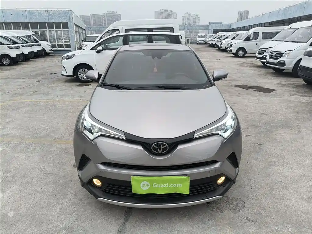 Toyota IZOA 2018 2.0L Speed Edition China VI фото 3