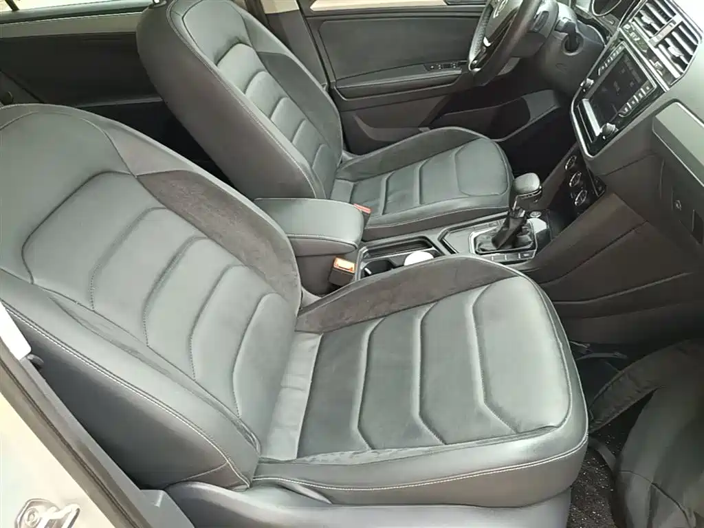 Volkswagen Tiguan L 2017 330TSI Automatic 2WD Luxury Edition фото 25