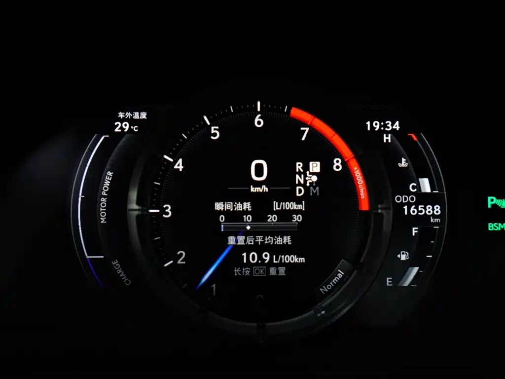 Lexus LC 2018 500h Sport Edition фото 10