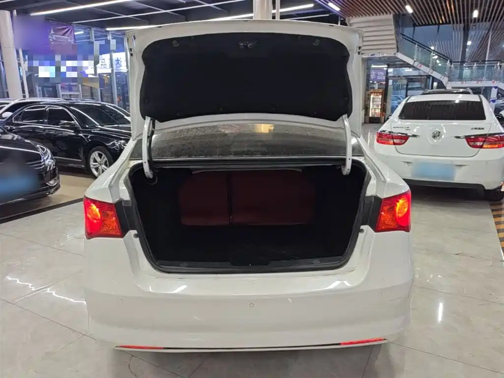 Roewe 350 2015 2014 1.5L Manual Agile Edition