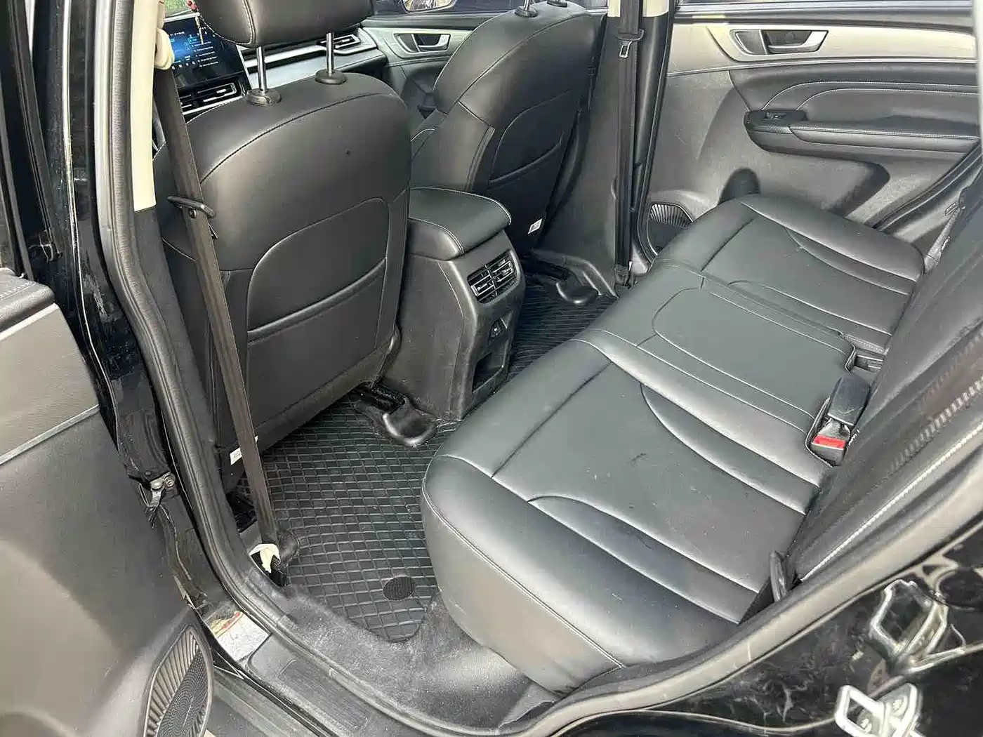 Haval M6 2023 PLUS 1.5T DCT Luxury Smart Connect фото 7