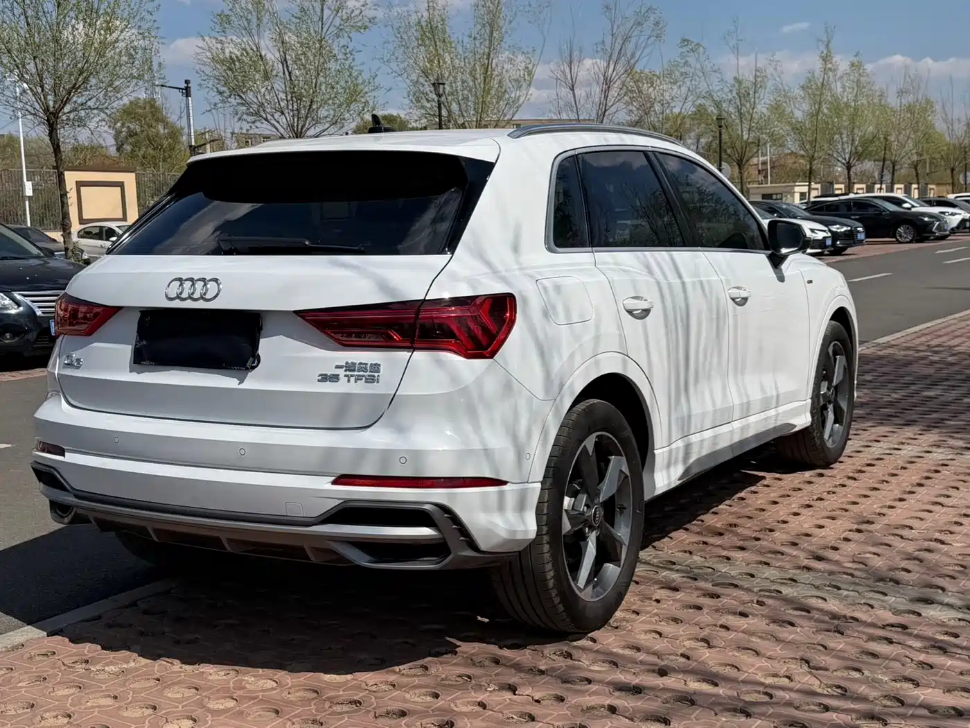 Audi Q3 2022 35 TFSI Fashion Dynamic фото 4