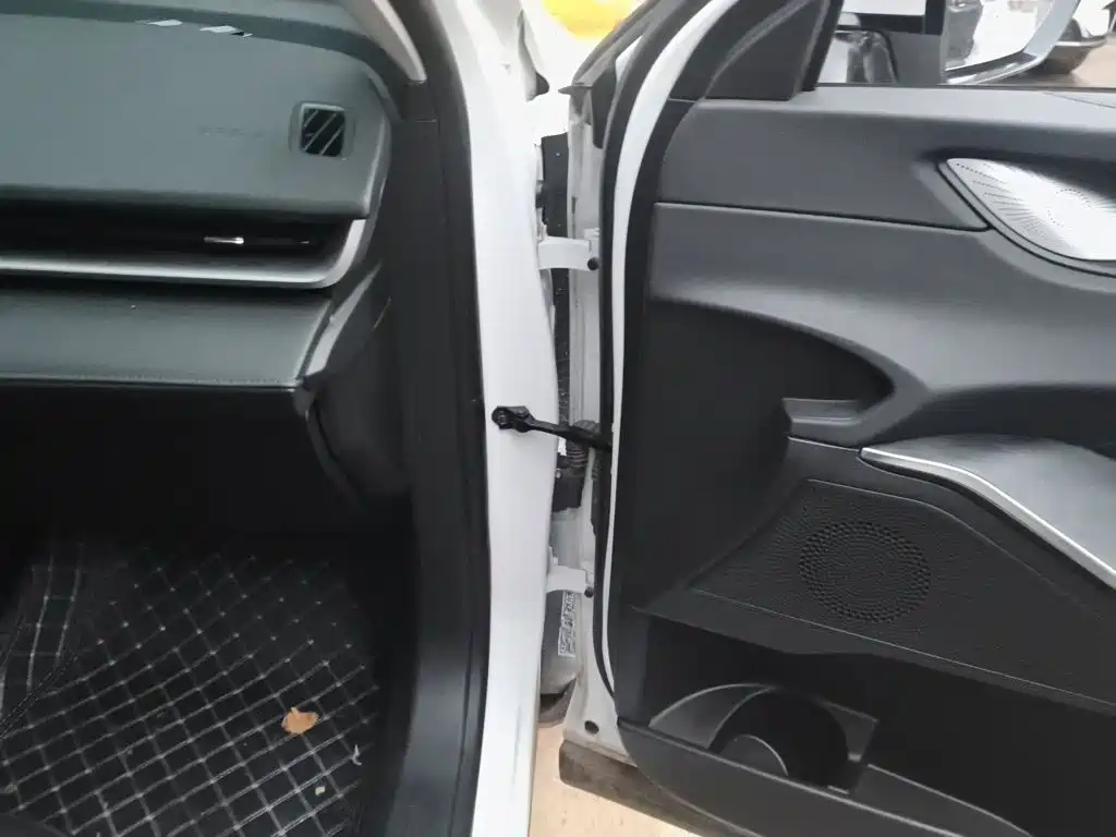Photo 21 - Haval H6