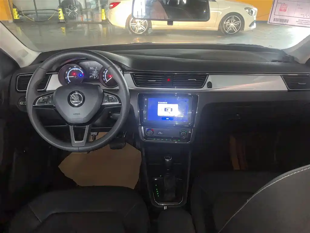 Škoda Rapid 2020 1.5L Automatic Comfort Edition фото 6