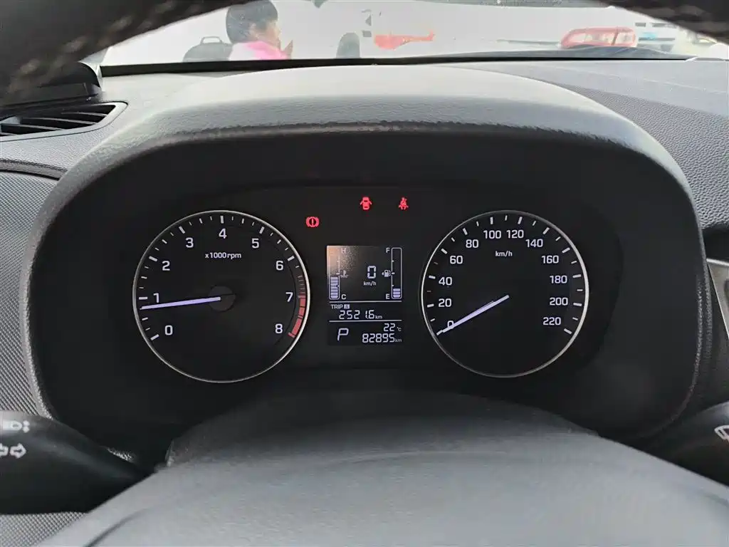 Hyundai Beijing Hyundai ix25 2015 1.6L Automatic FWD Premium DLX фото 12