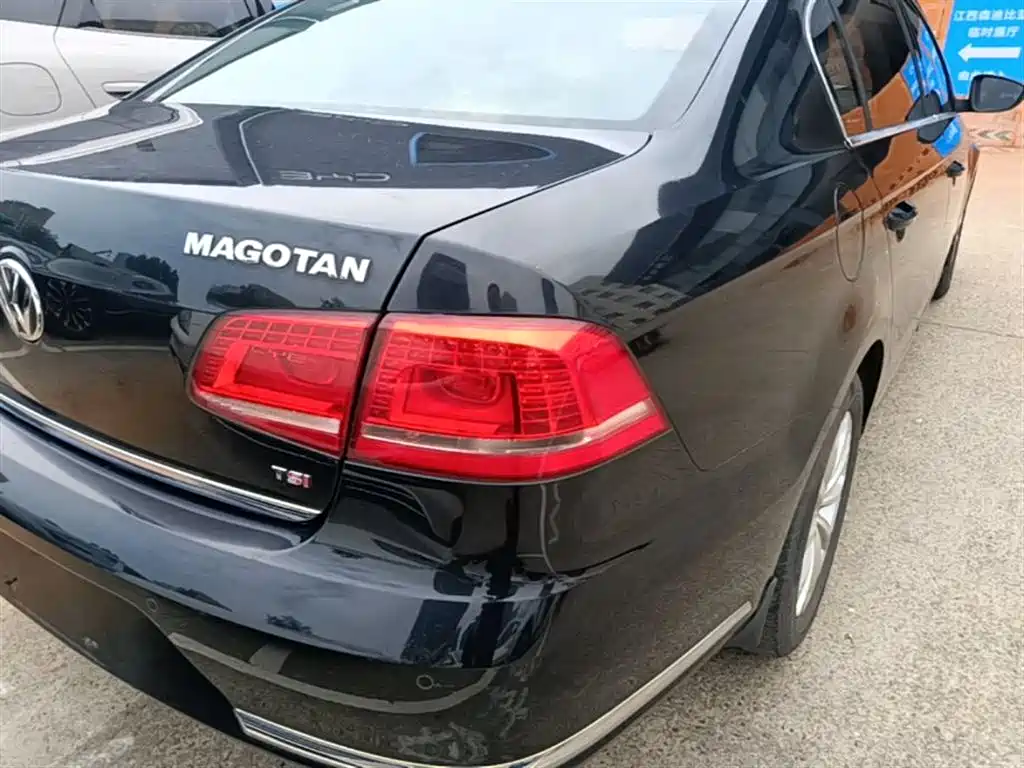 Volkswagen Magotan 2015 1.8TSI Leading фото 8
