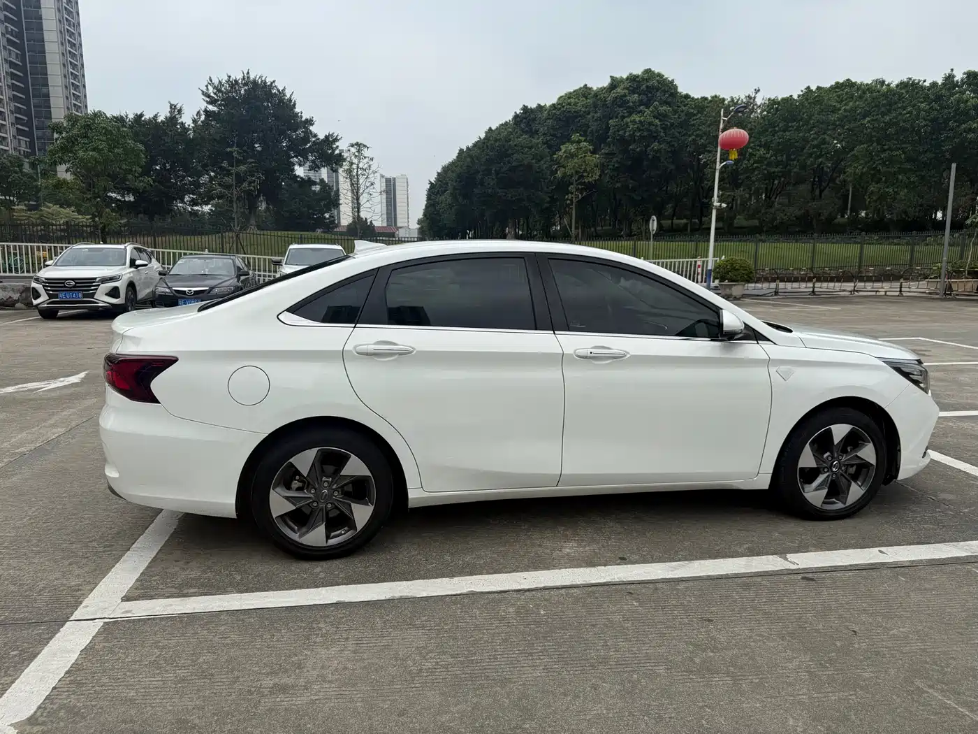 GAC Trumpchi Trumpchi GA4 2018 200T Automatic Exclusive фото 11