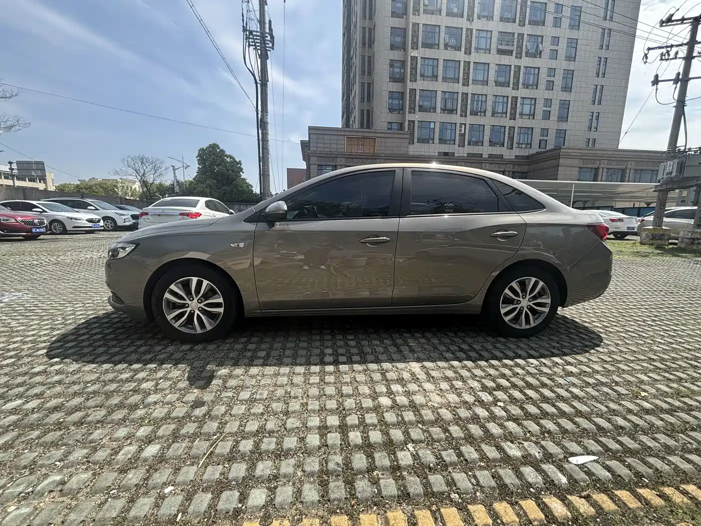 Buick Excelle 2018 18T Automatic Elite фото 4