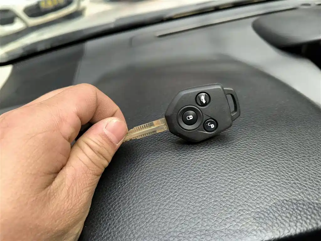 Subaru XV 2014 2.0i Elite фото 17