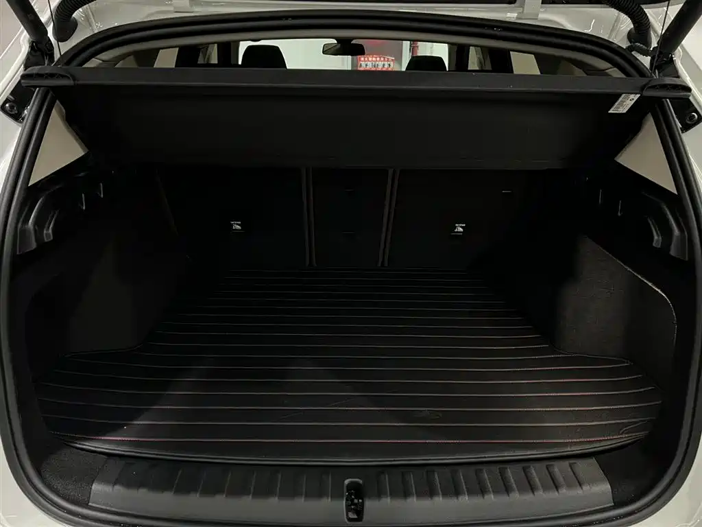 BMW X1 2023 sDrive20Li X Design Package фото 7