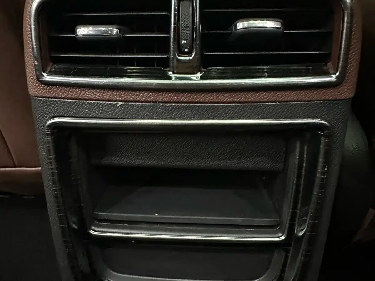 Buick Envision Plus 2019 28T AWD Elite Model China VI фото 13