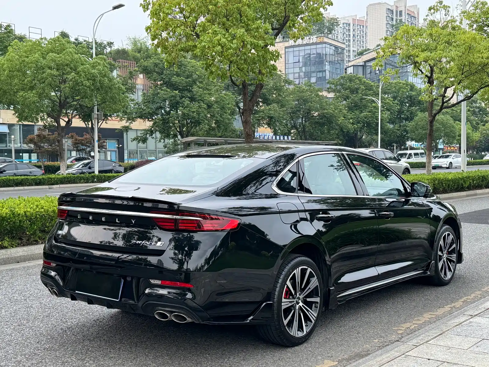 Фото 5 - Geely Preface