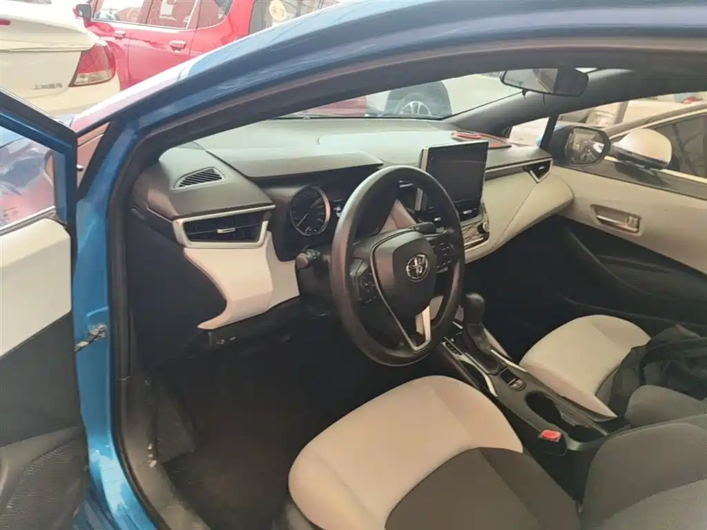 Toyota Levin 2019 185T CVT Luxury Edition China VI фото 16
