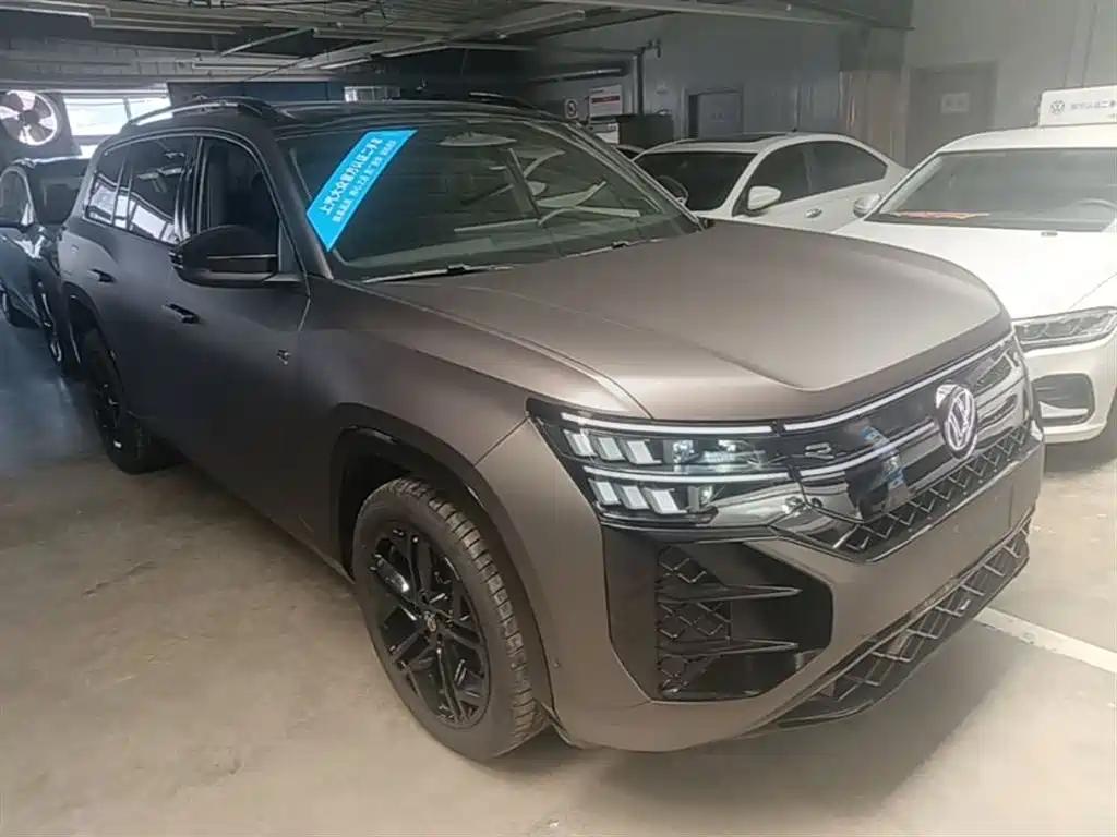 Volkswagen Teramont 2025 Teramont Pro 450TSI 4WD Summit Edition фото 4