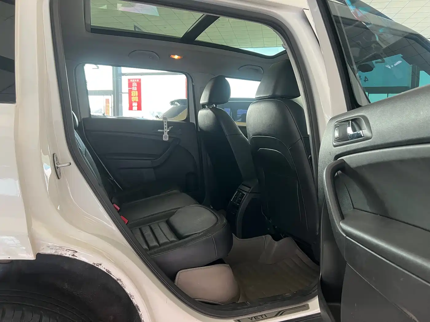 Škoda Yeti 2014 1.4TSI DSG Wild фото 19