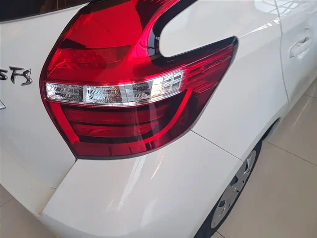 Toyota Vios FS 2017 1.5L CVT Fengchi Edition фото 8