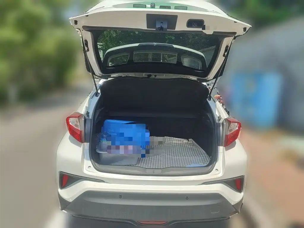 Toyota IZOA 2018 2.0L Yichi Edition China V фото 10