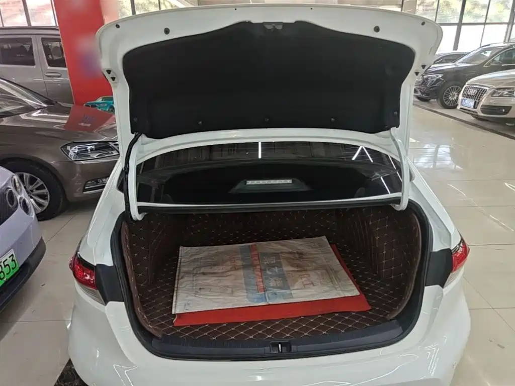 Toyota Levin 2023 Smart Hybrid 1.8L Leading Edition фото 19