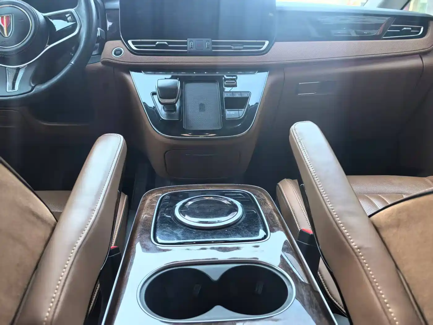 Hongqi HQ9 2023 2.0T Smart Connect Flagship фото 17