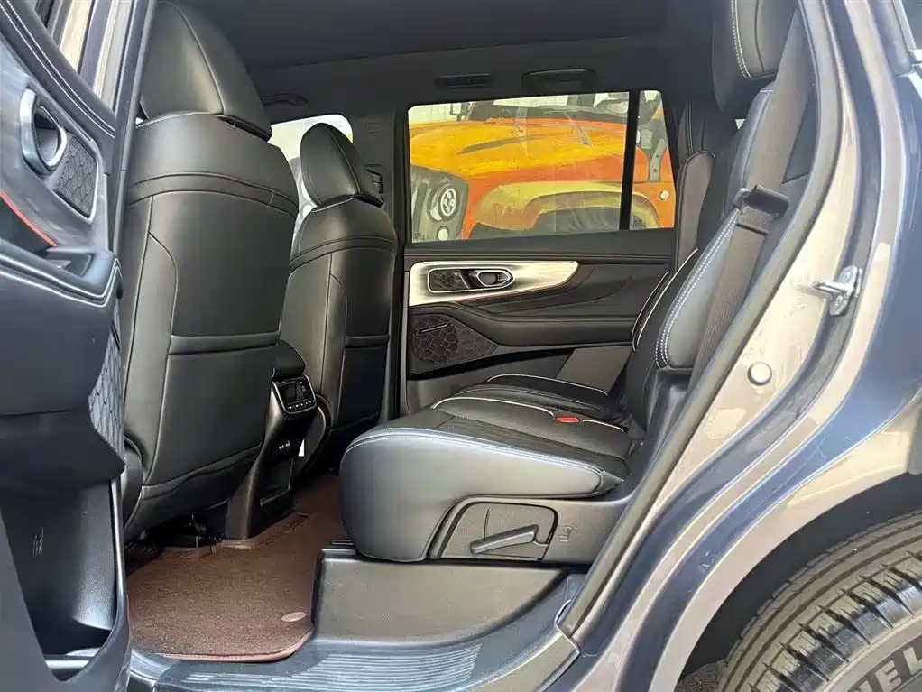GAC Trumpchi Trumpchi GS8 2022 Navigator Series 2.0TGDI 2WD Luxury Smart Connect Edition (6-seater) фото 10
