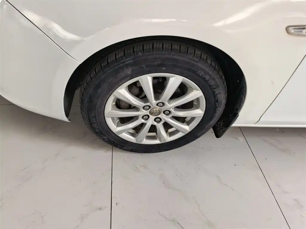 Buick Excelle 2013 GT 1.6L Automatic Fashion Edition фото 23