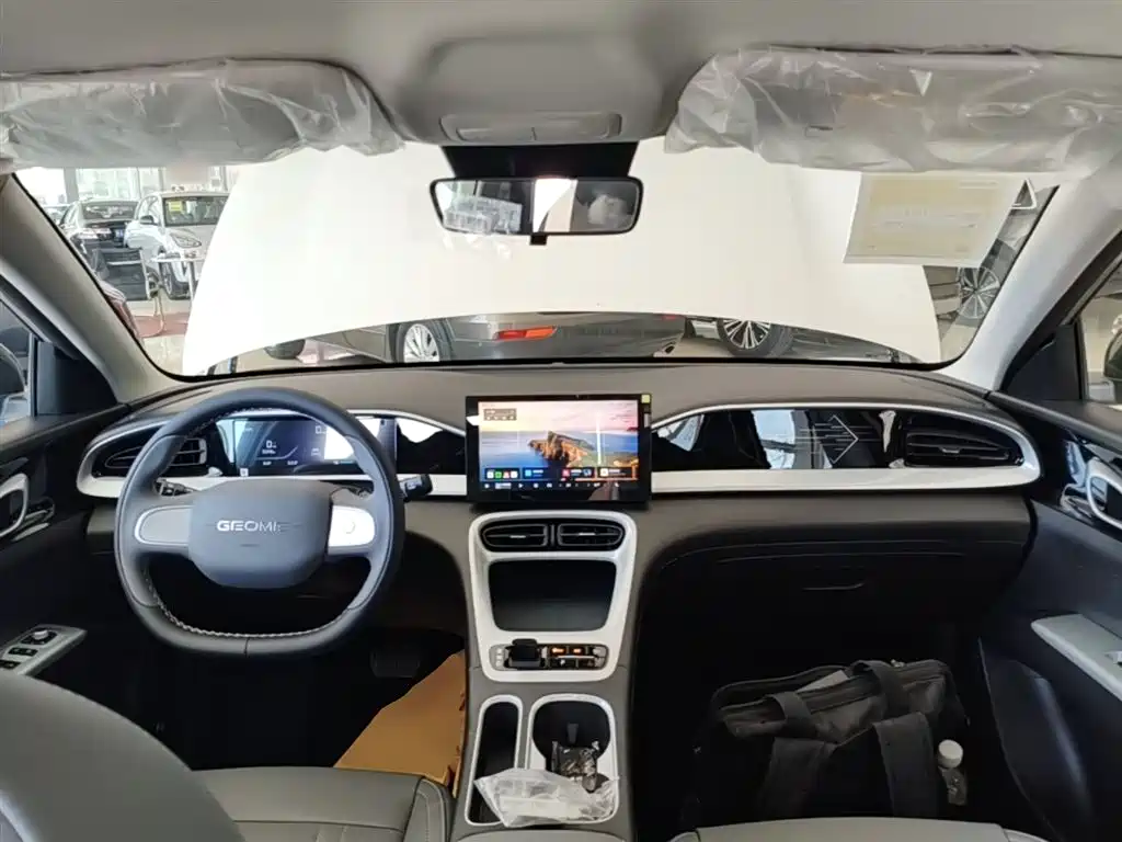 Geely Galaxy Starry Wish 2026 Edition 310km Youth Version фото 10