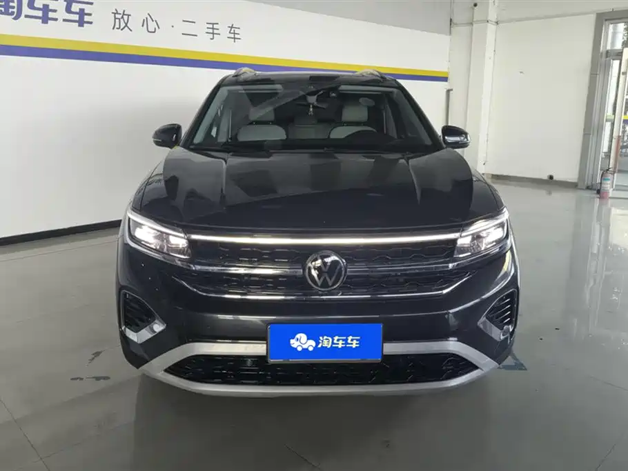 Volkswagen Talagon 2022 380TSI 4WD Luxury Premium Pro Edition 7-Seater фото 2