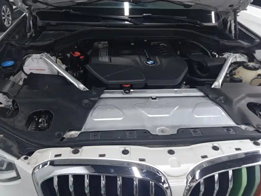 Фото 10 - BMW X3