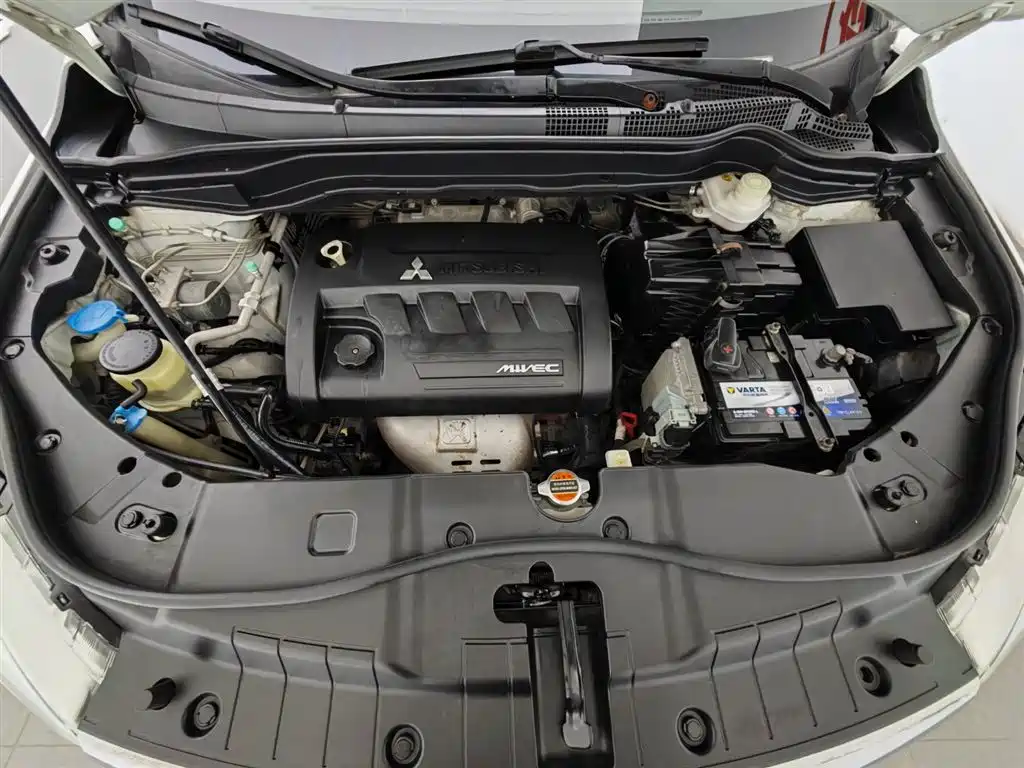 Haval H6 2014 Sport 2.4L Automatic Elite фото 6