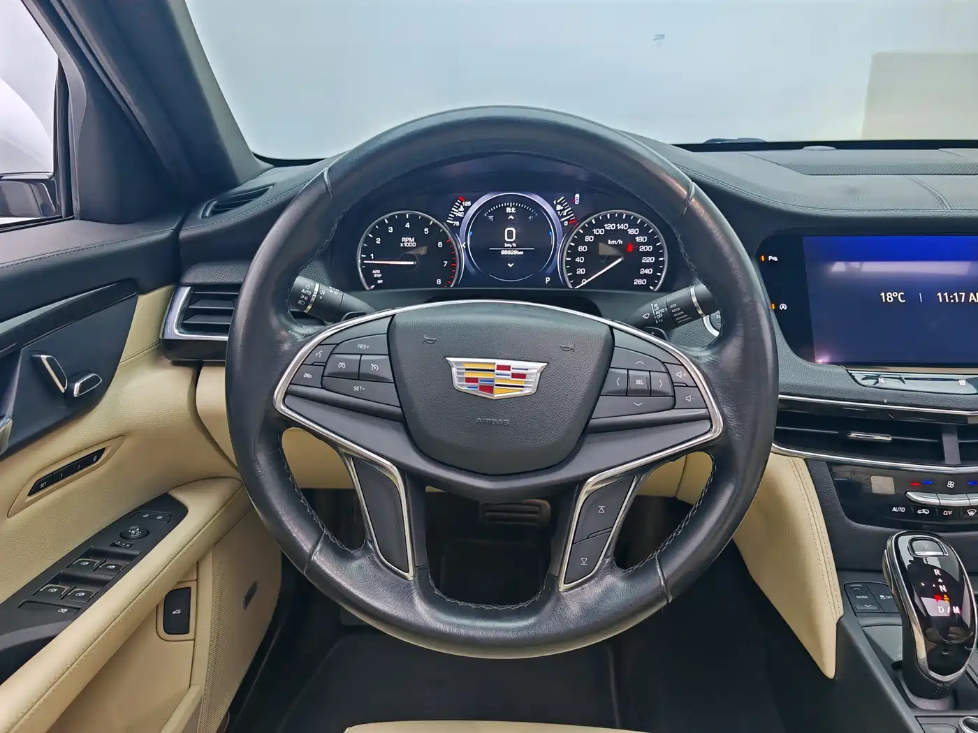 CADILLAC CT6