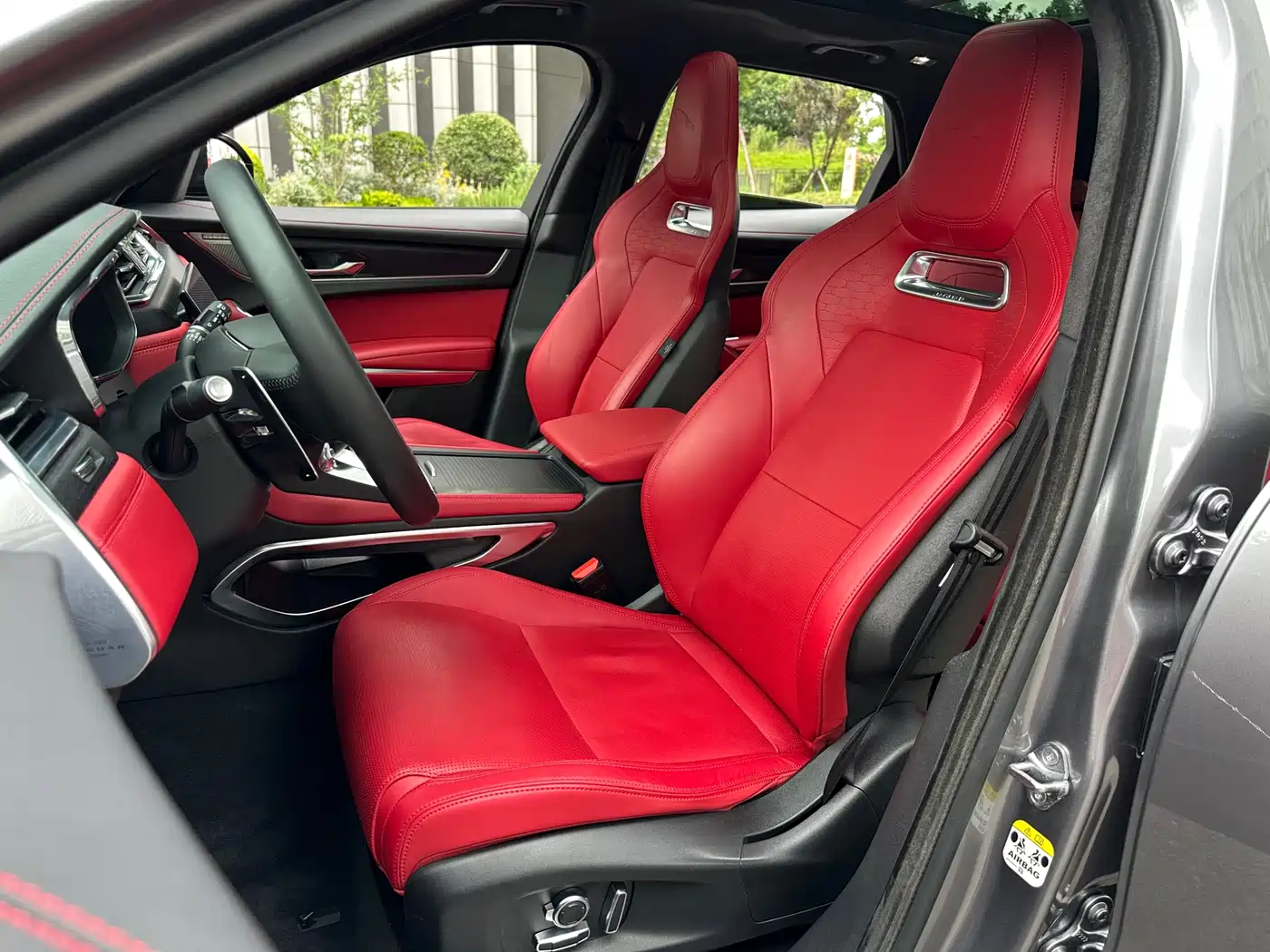 Jaguar F-PACE 2024 P250 R-Dynamic HSE фото 22