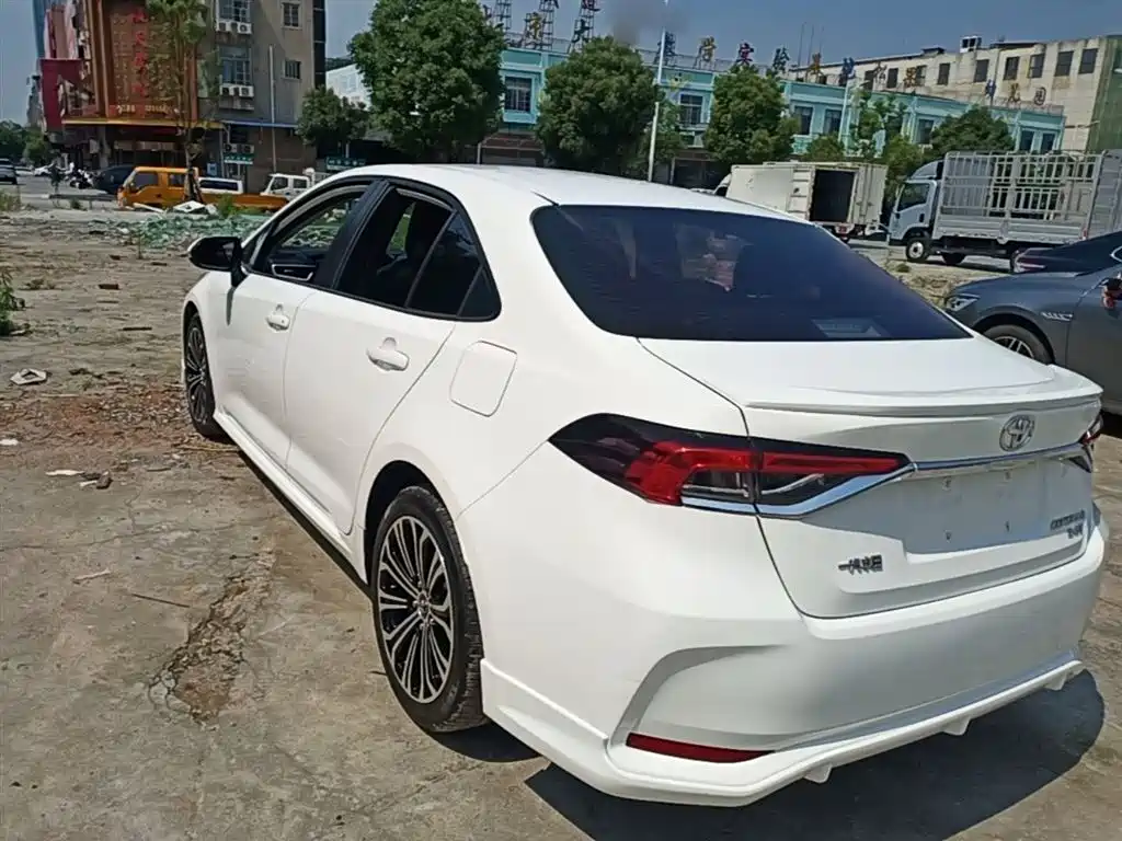 Toyota Corolla 2019 1.2T S-CVT Sport Edition фото 5