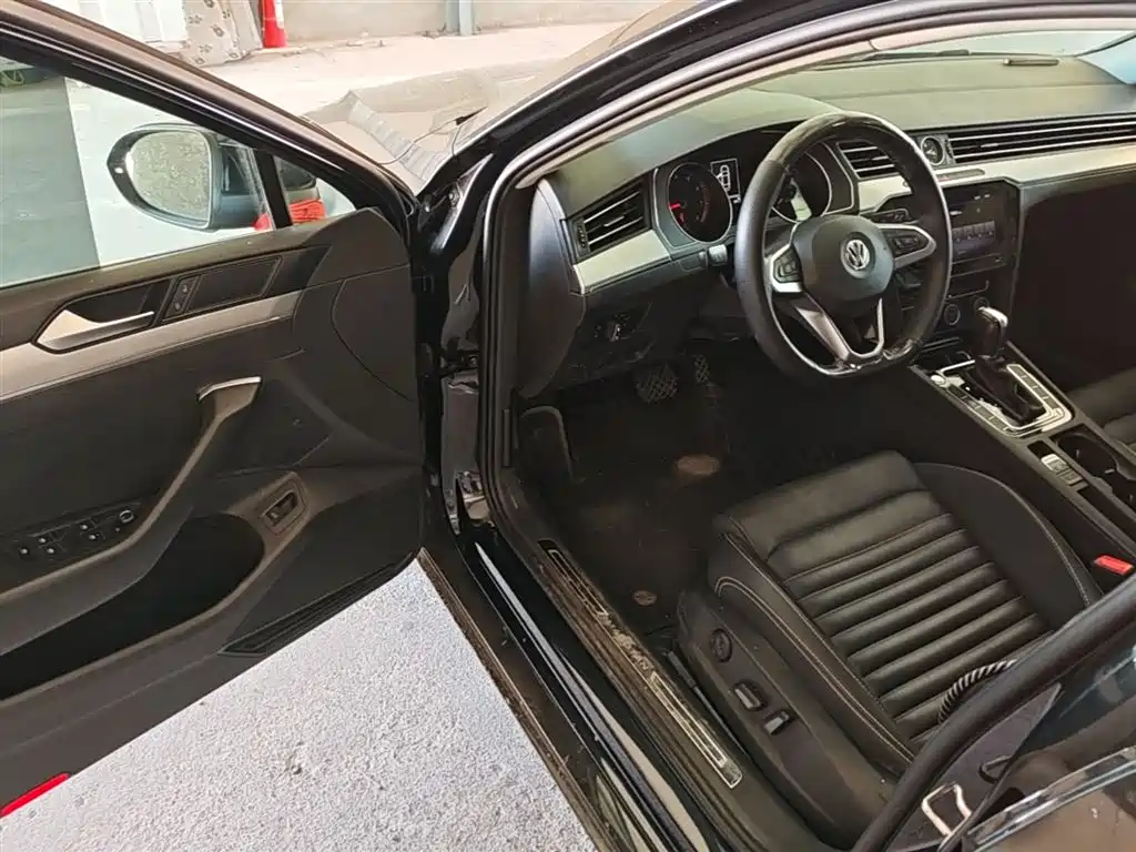 Volkswagen Magotan 2020 280TSI DSG Comfort фото 16