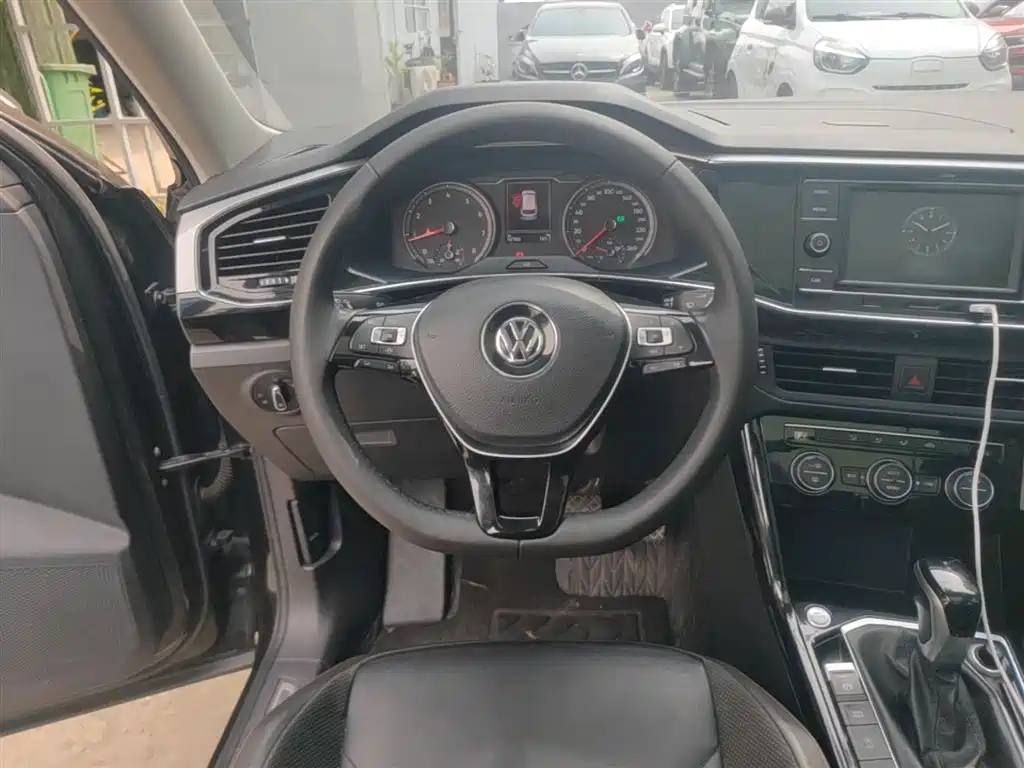 Volkswagen Tayron 2019 330TSI 2WD Luxury China VI фото 11