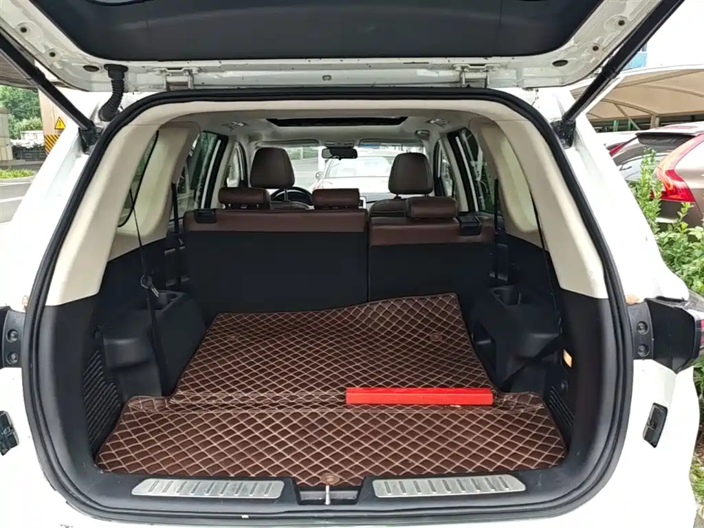 Bisu Auto Bisu T5 2017 2017 1.5T Manual Premium