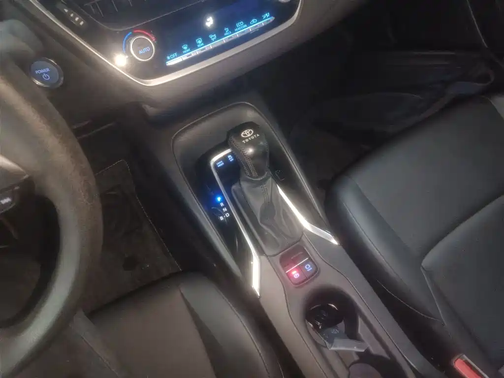Toyota Levin 2022 Dual Engine 1.8H E-CVT Luxury Edition фото 12