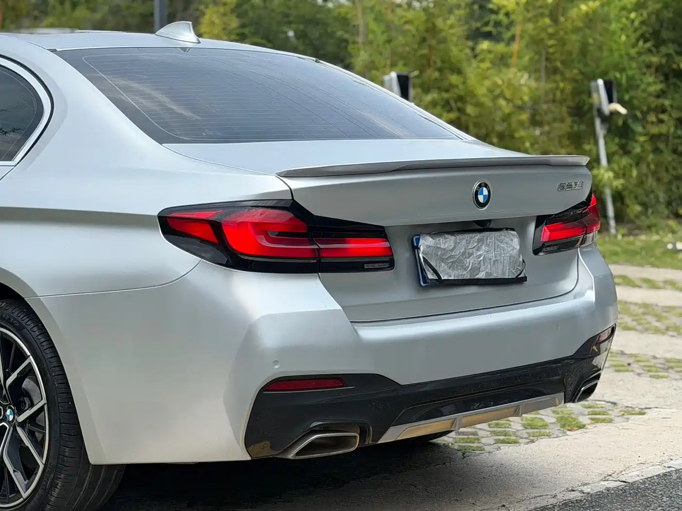 BMW 5 Series 2021 530Li Premium M Sport Package фото 14