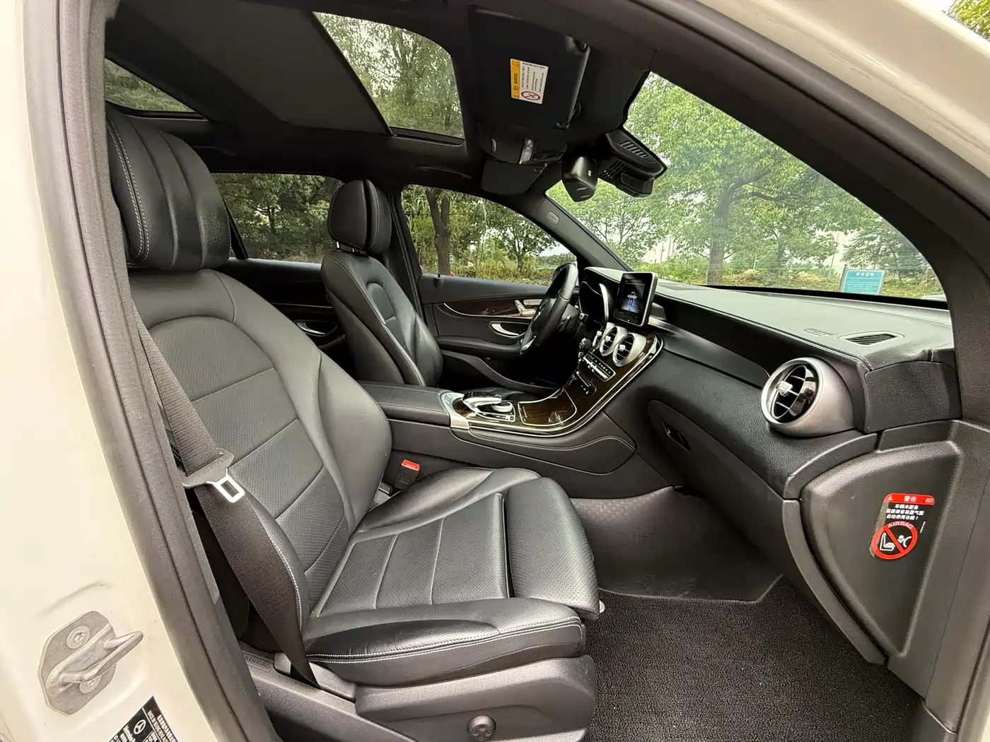 Mercedes-Benz GLC 2018 GLC 260 4MATIC Luxury фото 17