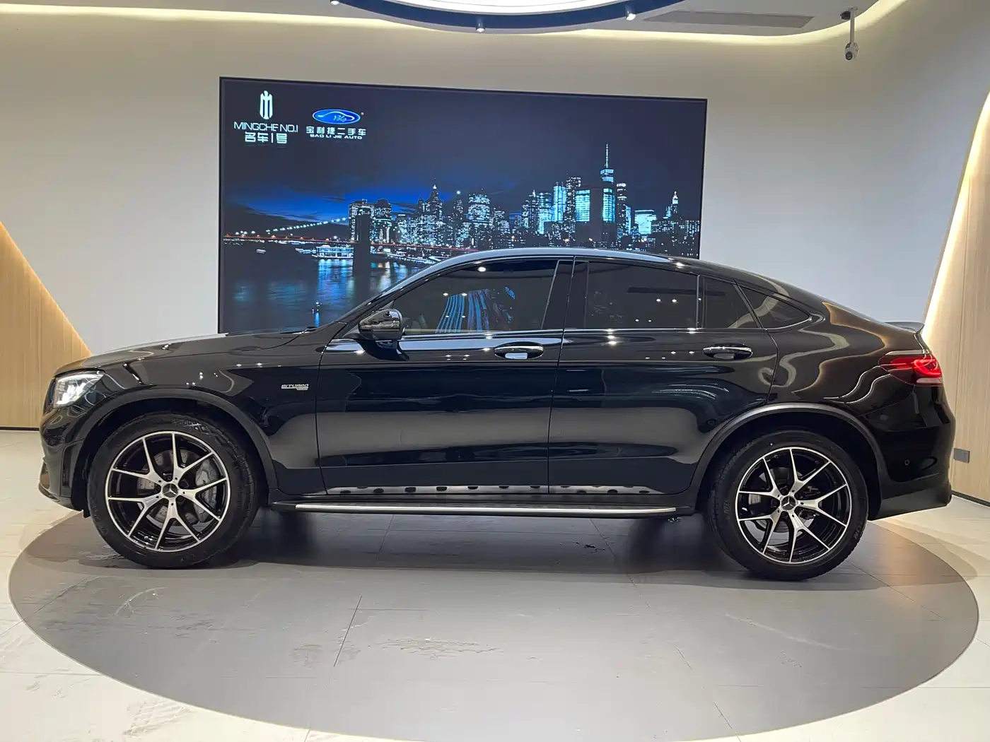 MERCEDES-BENZ GLC COUPE AMG