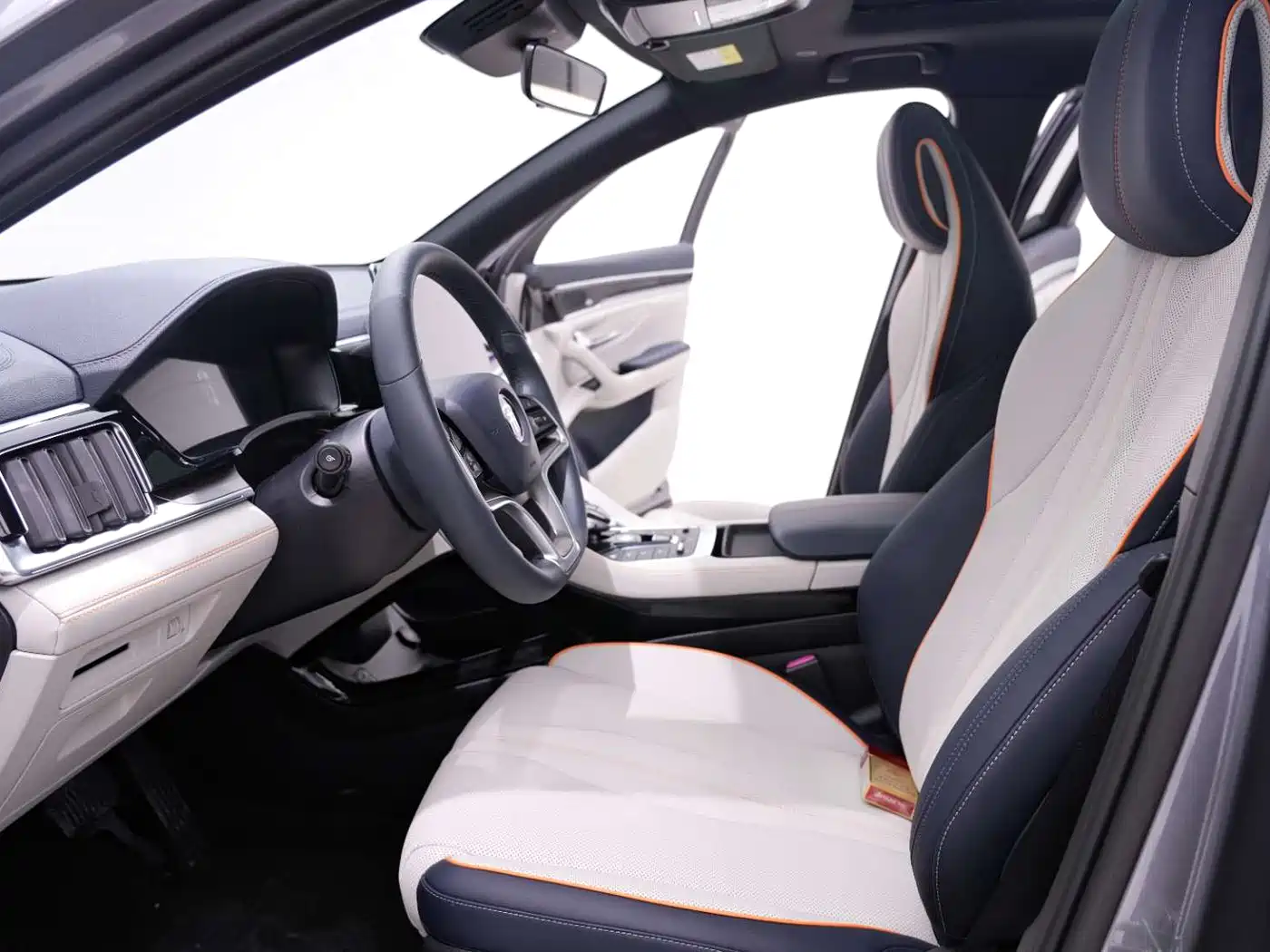 BYD Song PLUS PHEV 2021 DM-i 51KM Honor фото 15