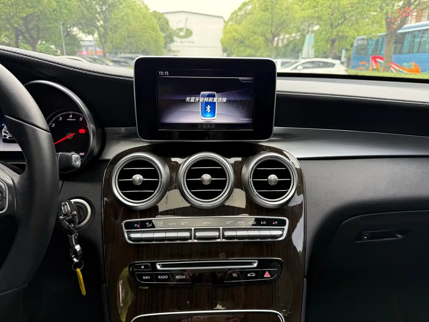 Mercedes-Benz GLC 2018 GLC 260 4MATIC Luxury фото 14