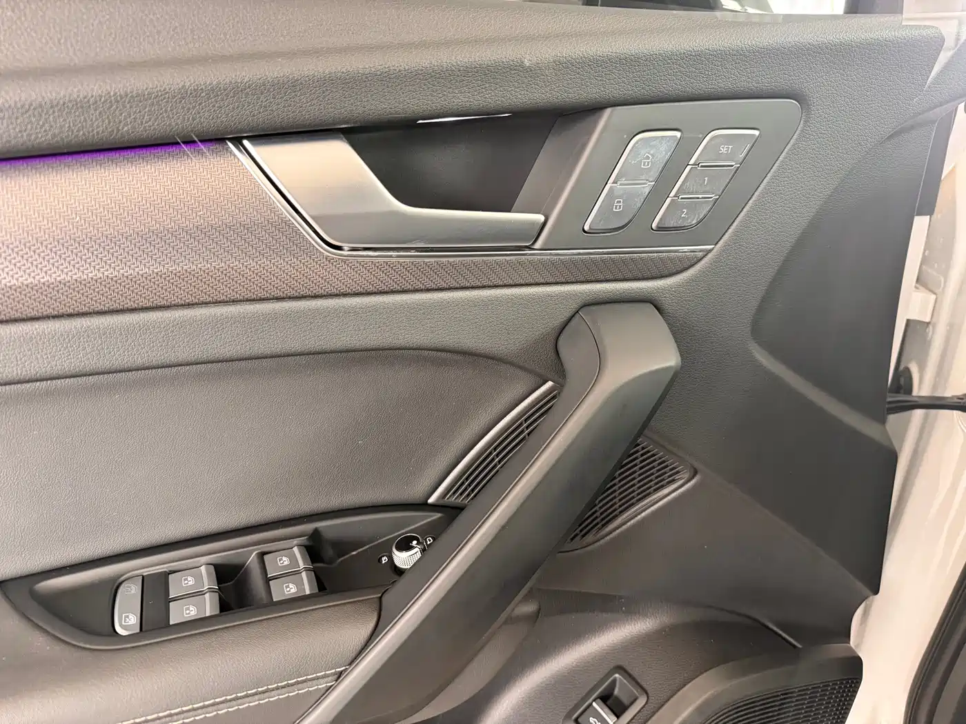 Audi Q5L 2023 45T Luxury Dynamic фото 13